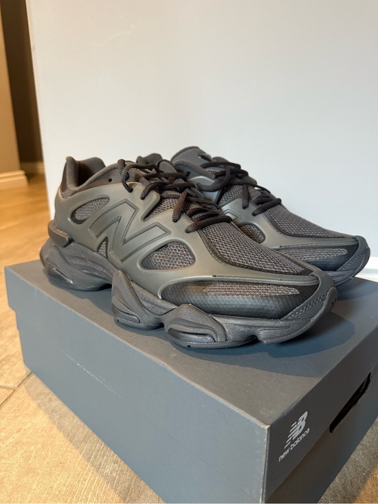 New Balance Other - New Balance Men's Black Athletic Sneakers
